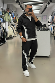 Ensemble jogging moderne