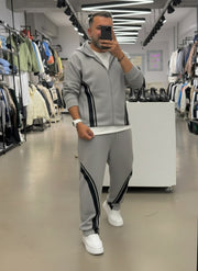 Ensemble jogging moderne